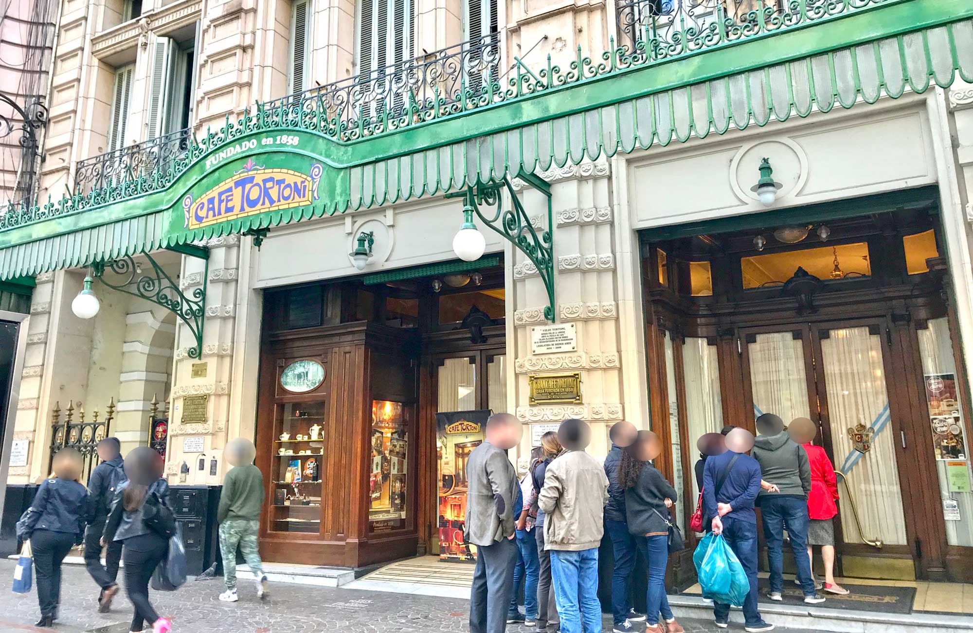 Cafe Tortoni em Buenos Aires