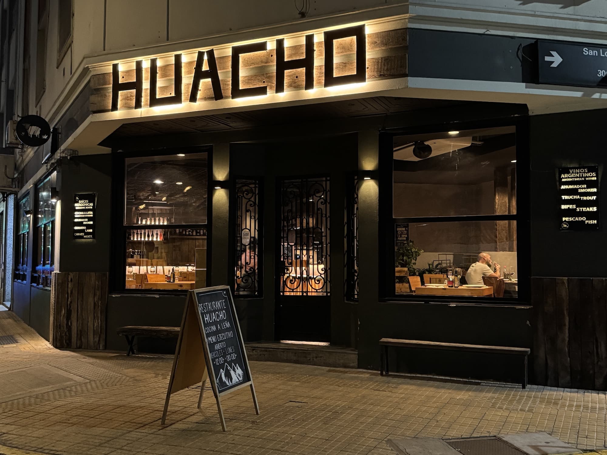 Huacho Parrilla Restaurant in BUenos Aires